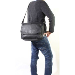 besace-homme-eastpak-authentic-cuir-k076762black